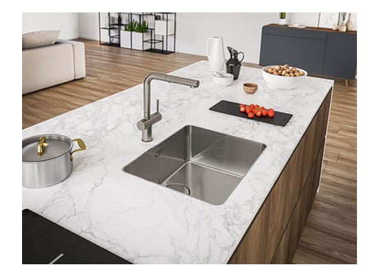 Bateria FRANKE ACTIVE L TWIST PULL-OUT SPRAY stal szczotkowana INOX (115.0653.505)